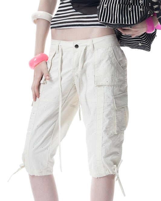 </2 WHITE RHINESTONES CARGO CAPRI TROUSERS