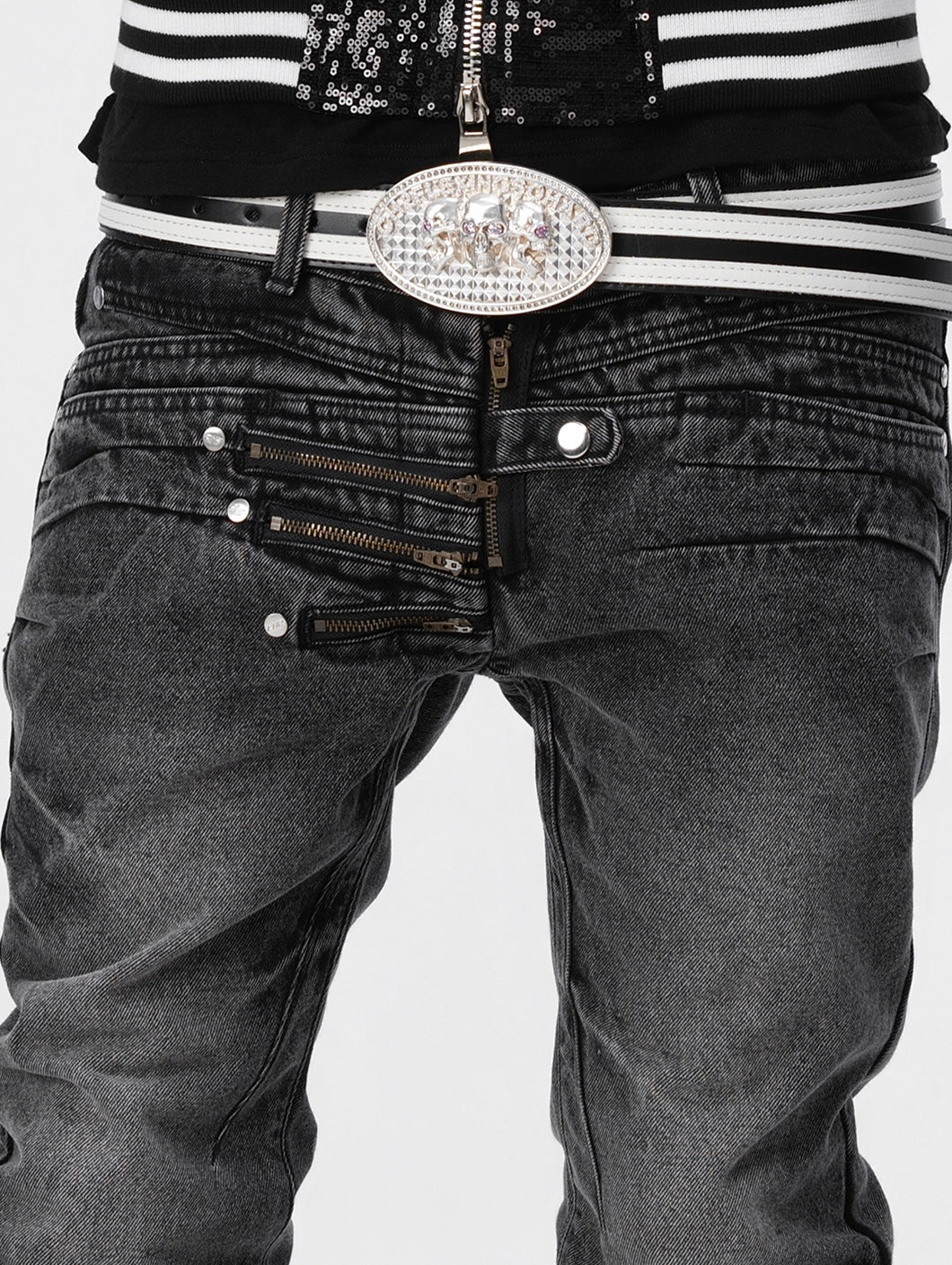 Asymmetric Hardware Skinny Jeans