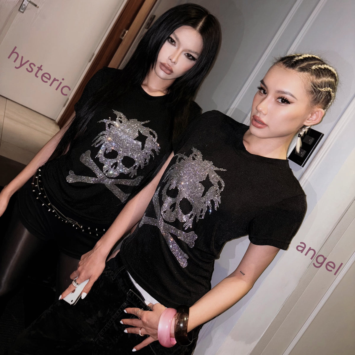 </2 SKULL RHINESTONES TSHIRT